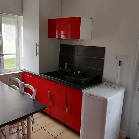 Holiday home Le Petit Logis De Plage Wc Exterieur